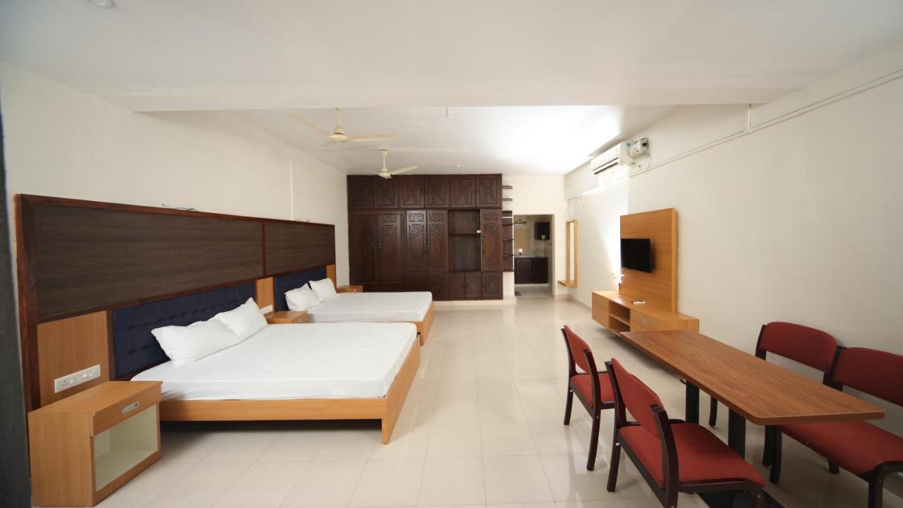 Ashtamudi Lake Garden Resorts Kollam Extérieur photo